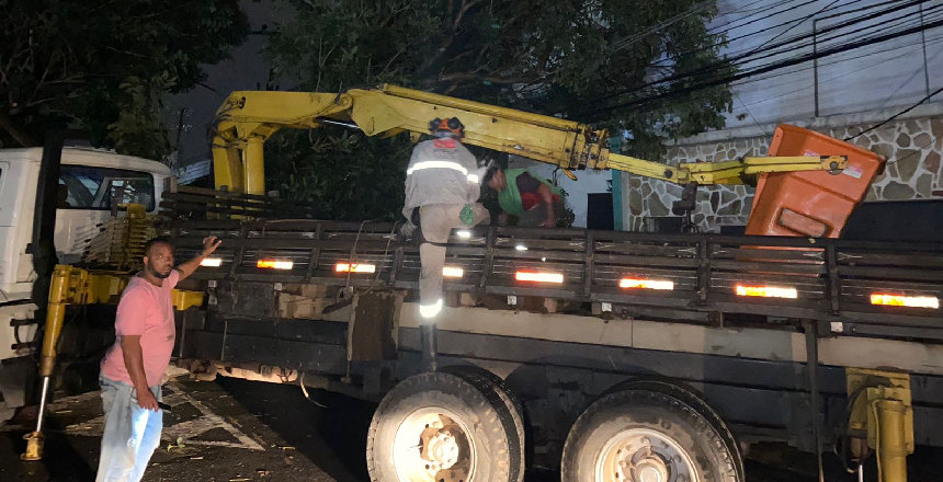 Portal de Not�cias PJF | Prefeitura atua r�pido na redu��o de danos ap�s 2� maior vendaval desde 2007 | PREFEITURA - 21/9/2022