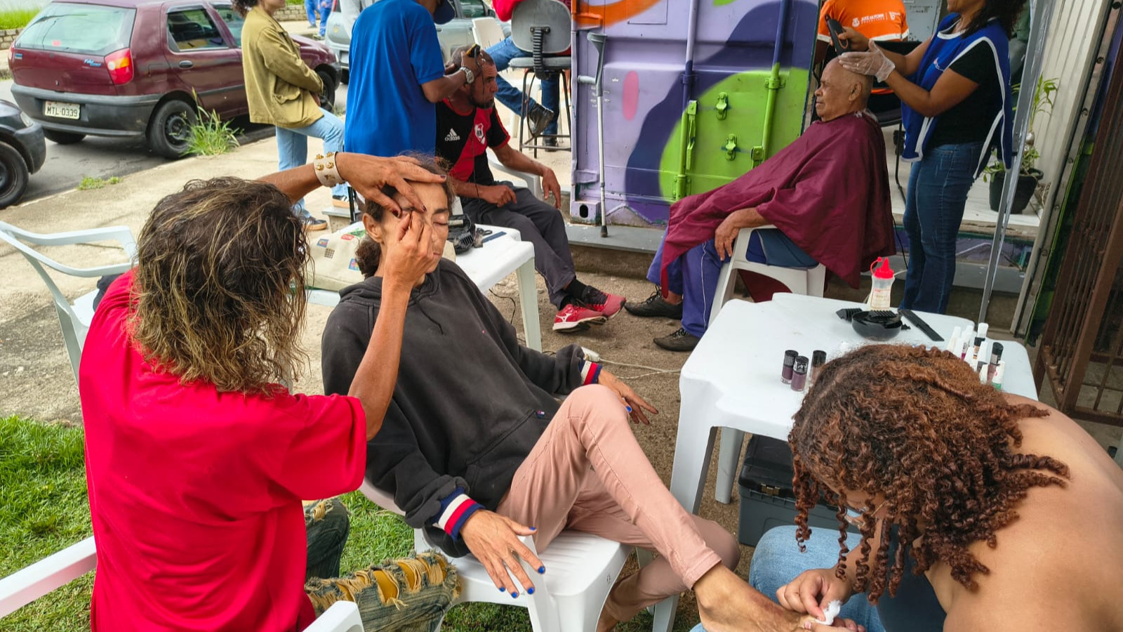 Portal de Not�cias PJF | 2� edi��o da a��o �Dignidade na Rua� oferece servi�os de cuidado e acolhimento para popula��o em situa��o de rua | SEDH - 16/7/2026