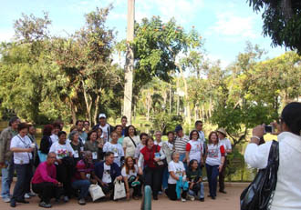 Portal de Notcias PJF | Participantes do 44 Congresso Brasileiro de Esperanto visitam Parque Mariano Procpio | MUSEU MARIANO PROCPIO - 14/7/2009