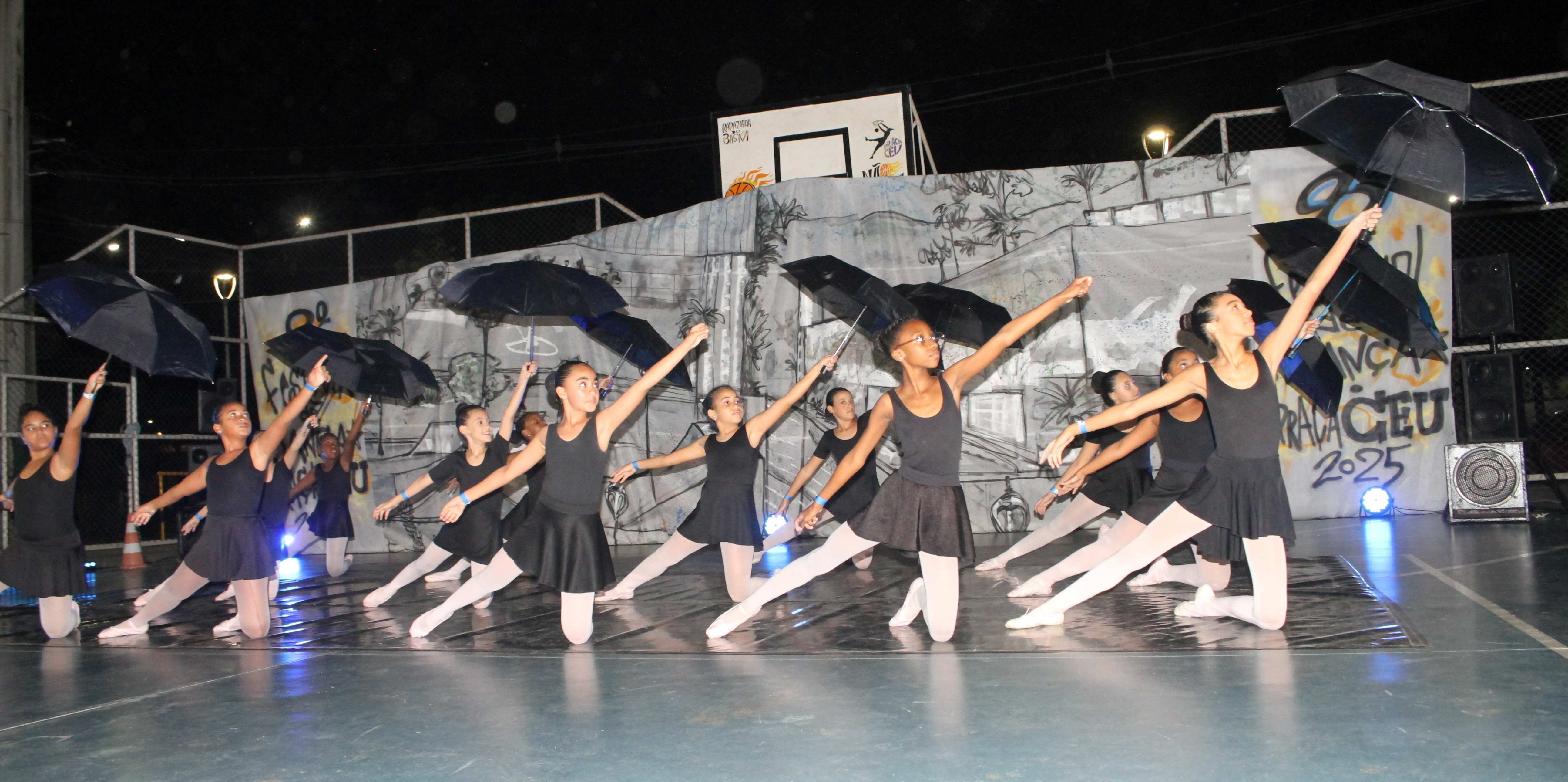 Portal de Not�cias PJF | Pra�a CEU abre inscri��es para o 9� Festival de Dan�a | FUNALFA - 30/3/2026