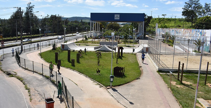 Portal de Not�cias PJF | Para evitar aglomera��es, PJF fecha pra�as a partir desta segunda, 29 | EMPAV - 29/3/2021