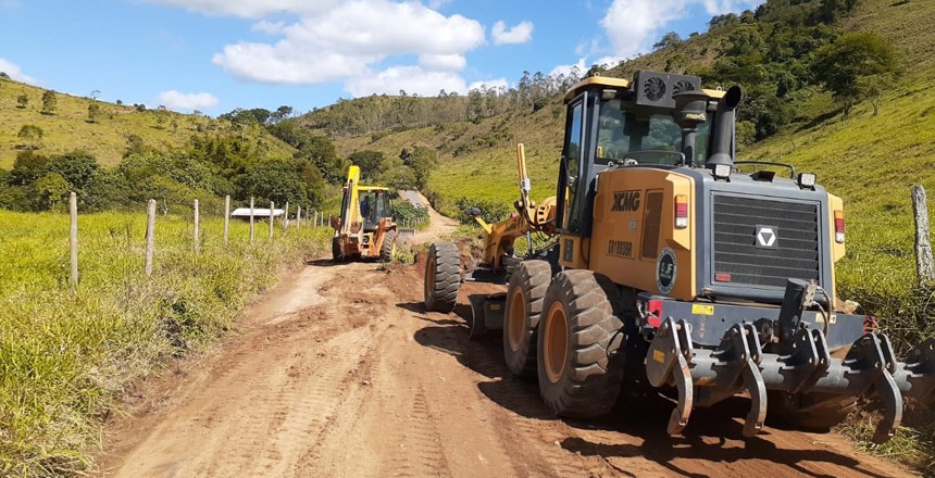 Portal de Not�cias PJF | Secretaria de Obras realiza melhorias em estradas rurais nesta sexta-feira, 23 | SO - 23/4/2021