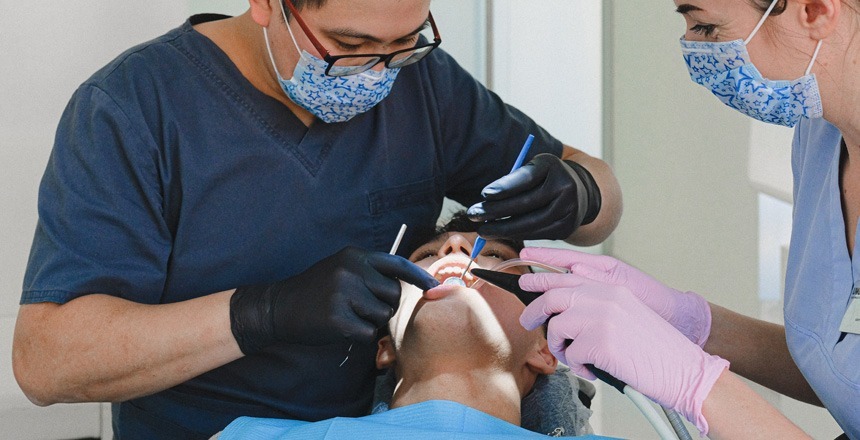 PJF abre inscrições para contratação de médicos e auxiliares de odontologia